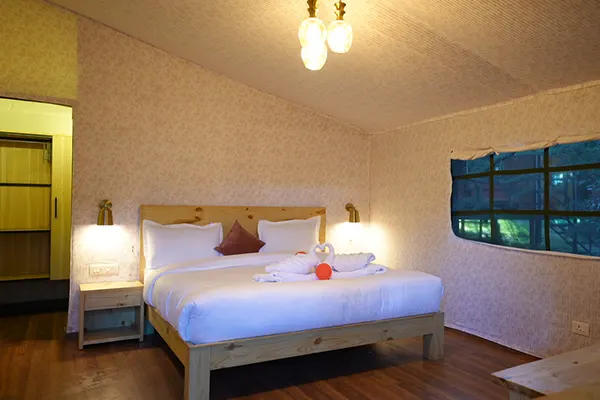 Tree House Loft Room